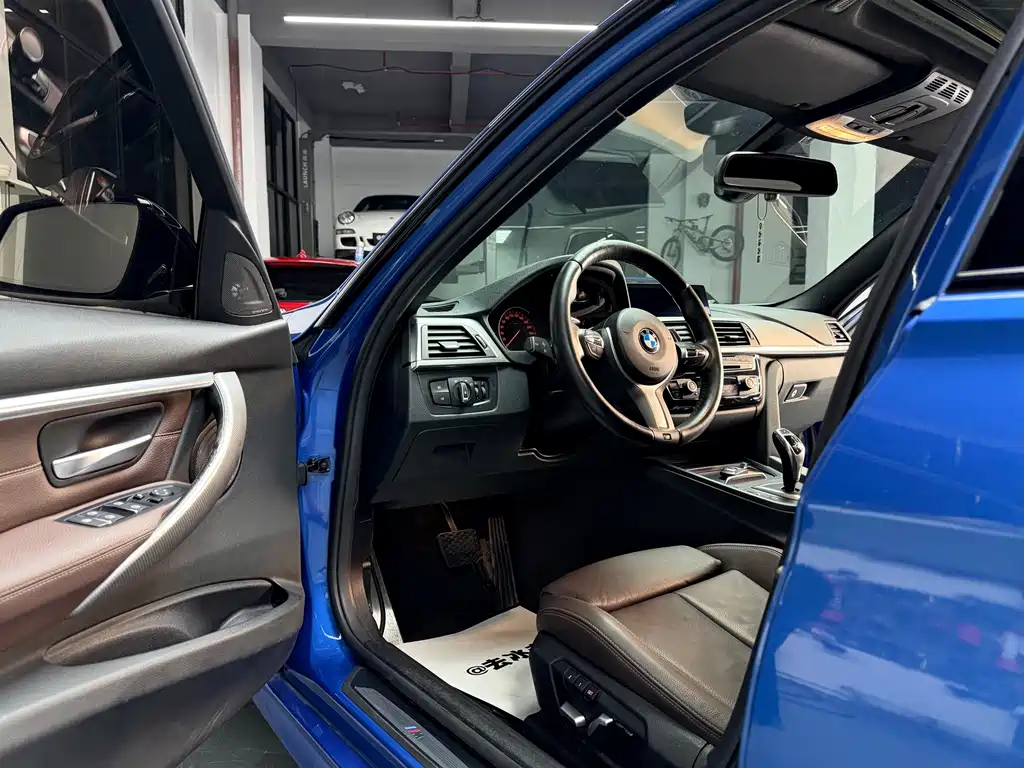 BMW 3 Series 2019