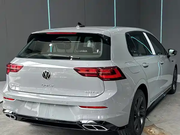 Volkswagen Golf 2026