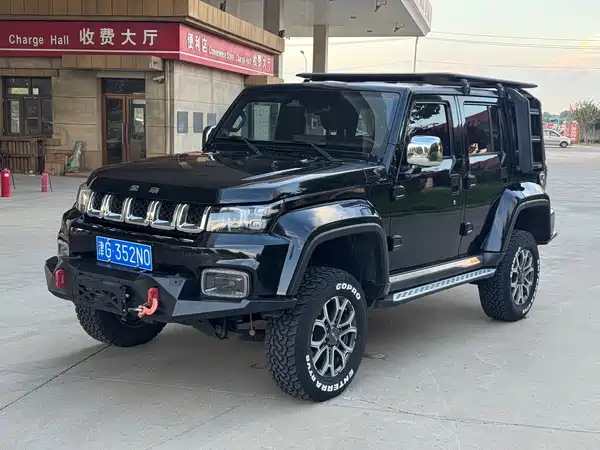 BAIC BJ40 2022