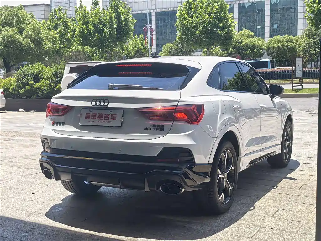 Audi Q3 Sportback 2025 — фото 6
