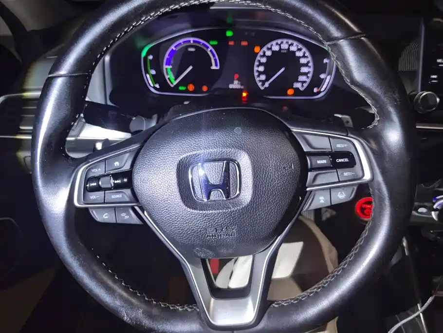 Honda Accord 2020 — фото 15