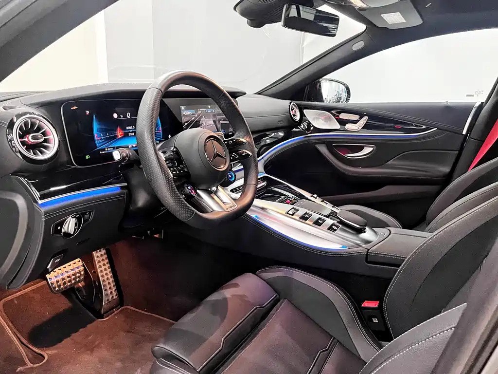 Mercedes-Benz AMG GT 2025 — фото 3