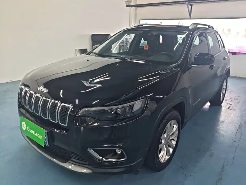 Jeep Cherokee 2020