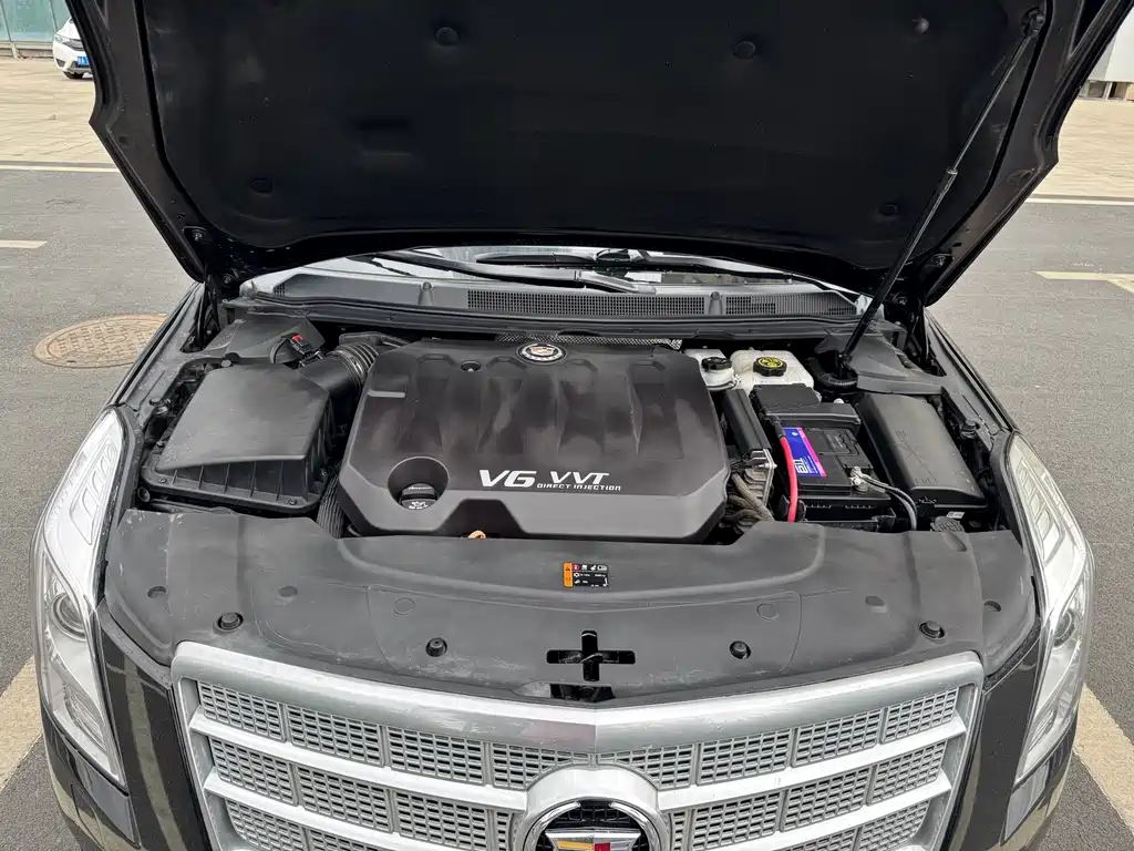 Cadillac XTS 2014 — фото 16