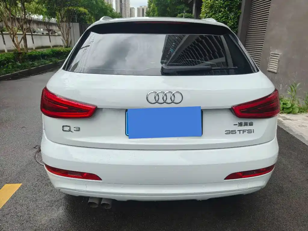 Audi Q3 2016
