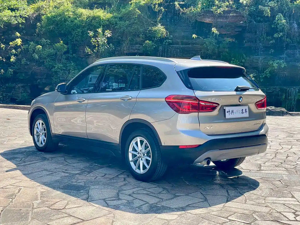 BMW X1 2019 — фото 10