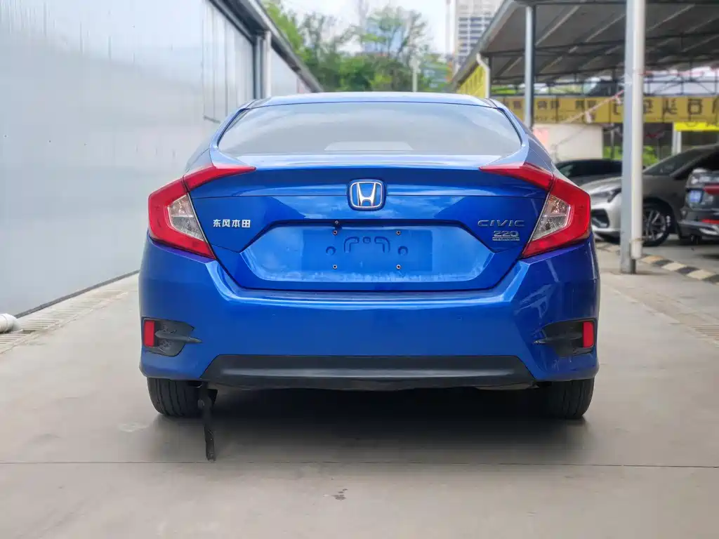 Honda Civic 2017 — фото 4
