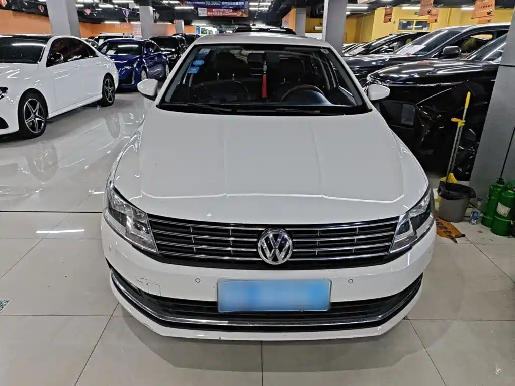 Volkswagen Lavida 2016