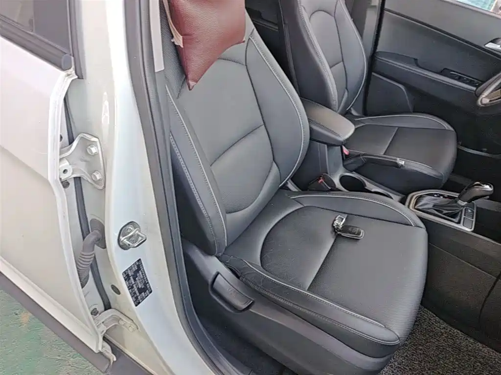 Hyundai ix25 2016 — фото 25