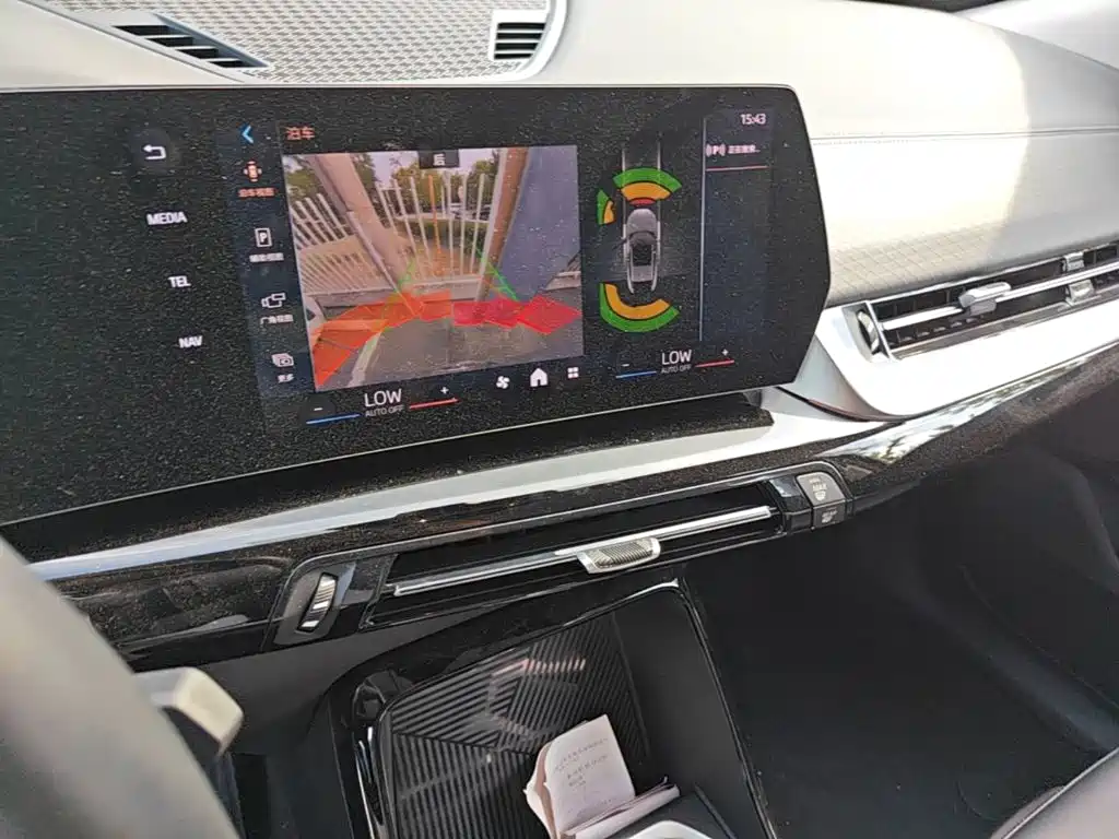 BMW X2 2025 — фото 18