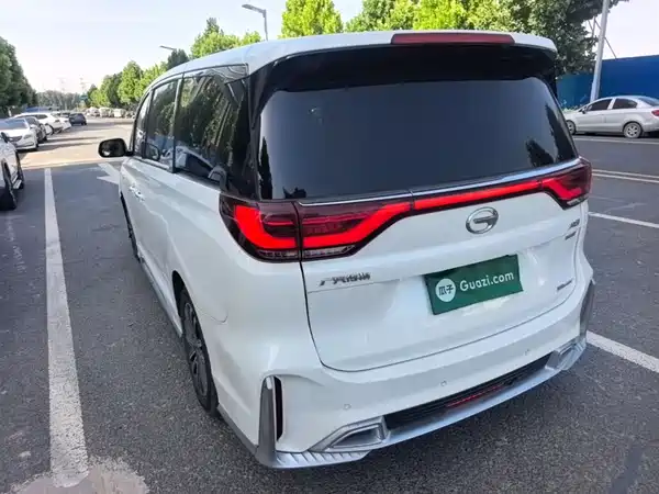 GAC Trumpchi M8 2021