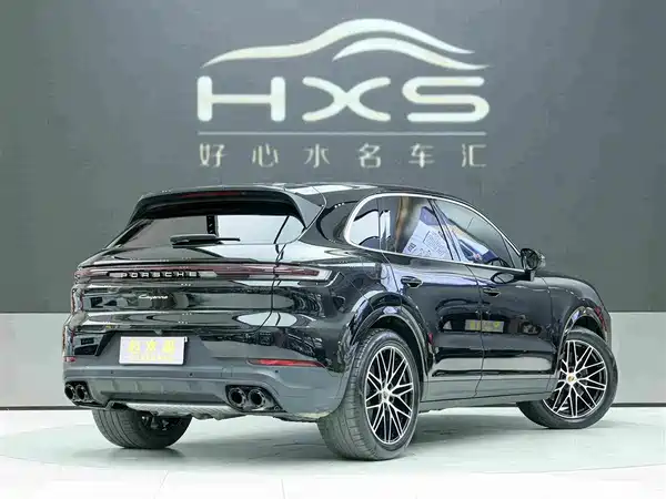 Porsche Cayenne 2025