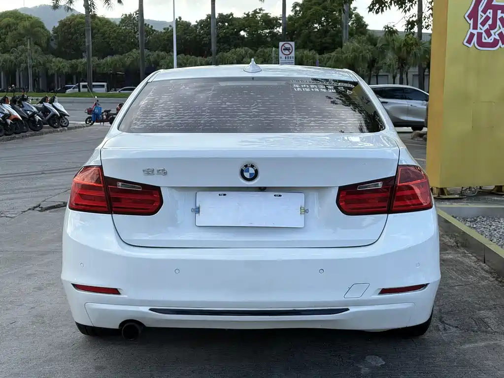 BMW 3 Series 2014 — фото 12