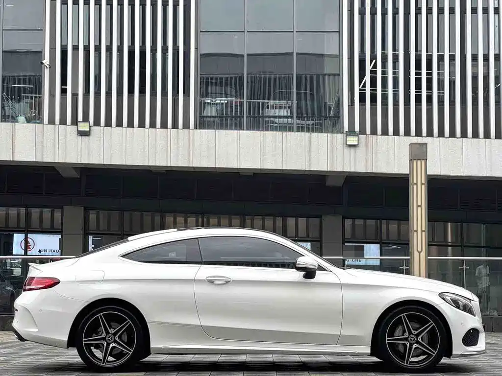 Mercedes-Benz C-Class 2017 — фото 7