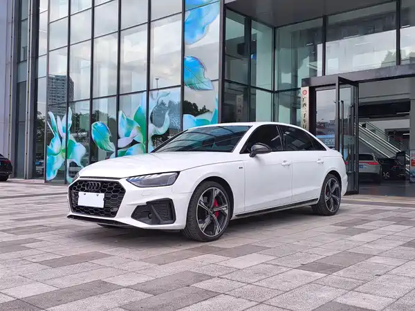 Audi A4L 2025
