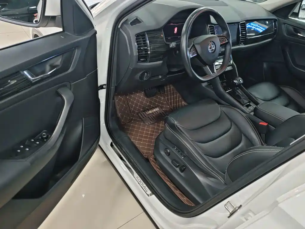 Skoda Kodiaq 2021 — фото 16
