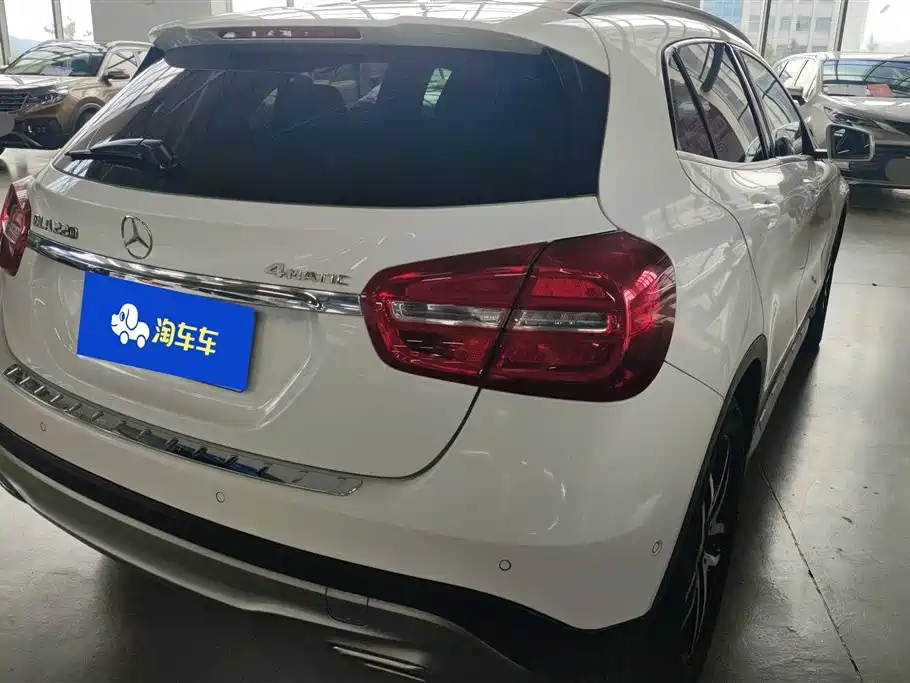 Mercedes-Benz GLA 2017 — фото 3
