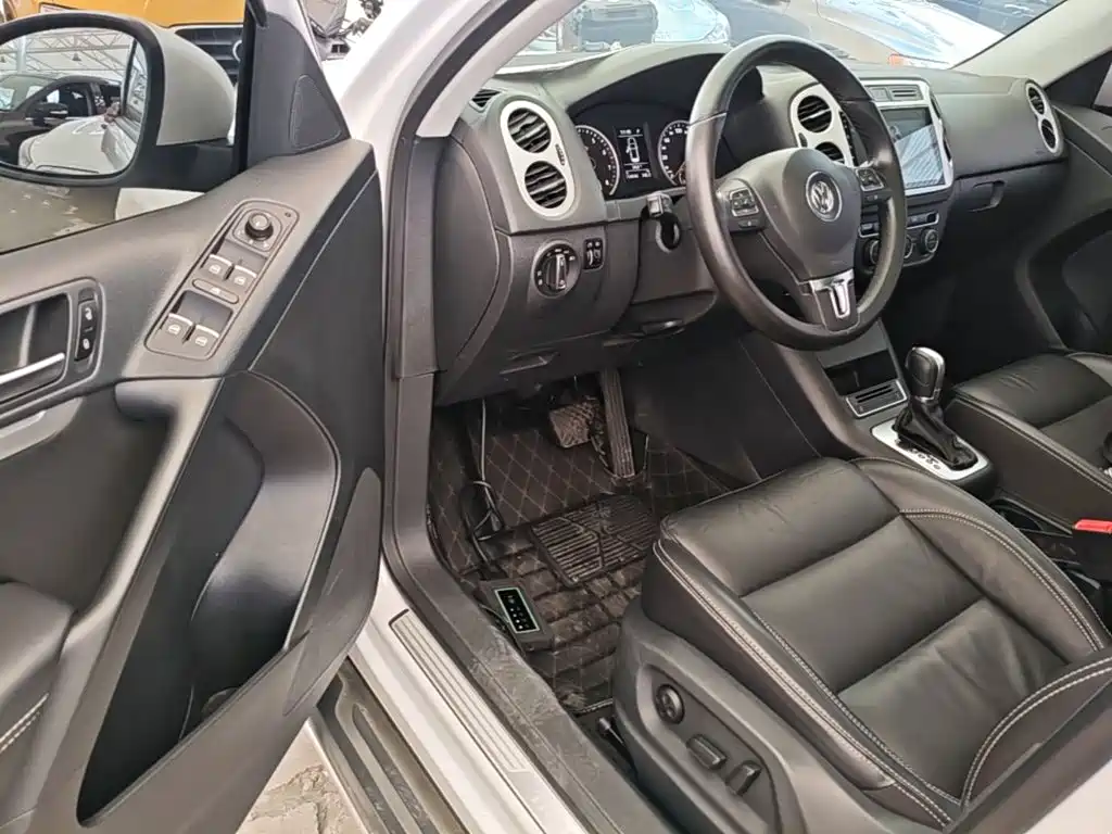 Volkswagen Tiguan 2017 — фото 16