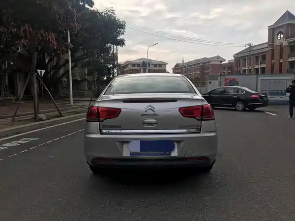 Citroën Sega 2011