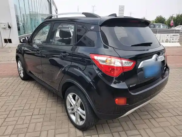 Changan CS35 2015