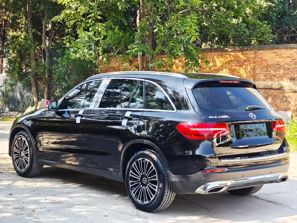 Mercedes-Benz GLC 2019 — фото 9