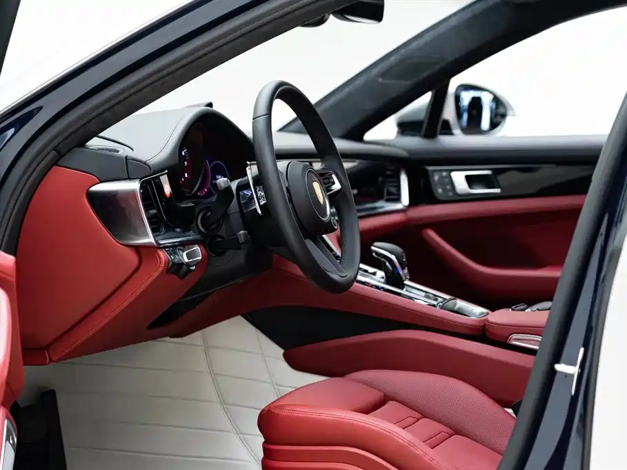 Porsche Panamera 2023 — фото 10