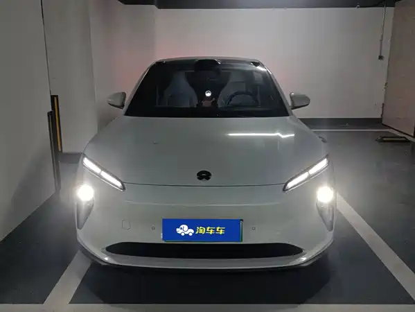 NIO ET5 2023