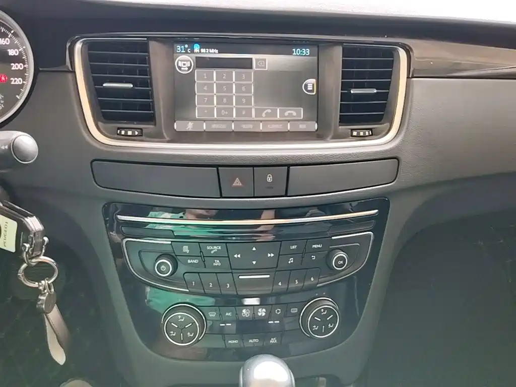 Peugeot 508 2015 — фото 13