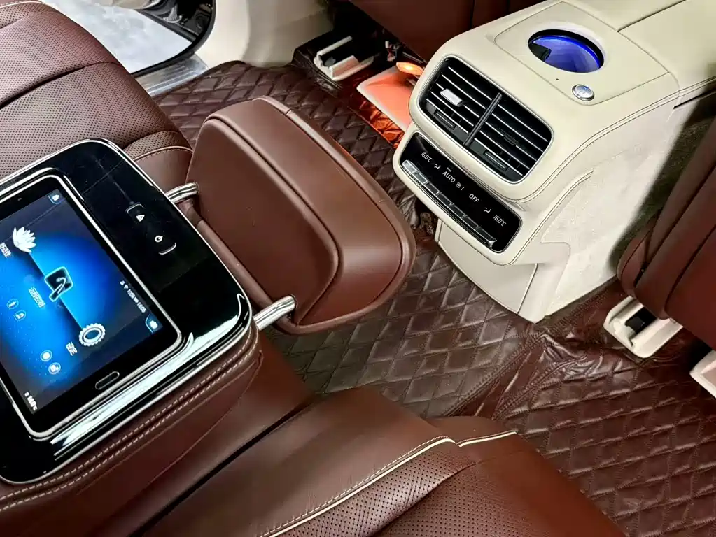 Mercedes-Benz GLS 2022 — фото 13