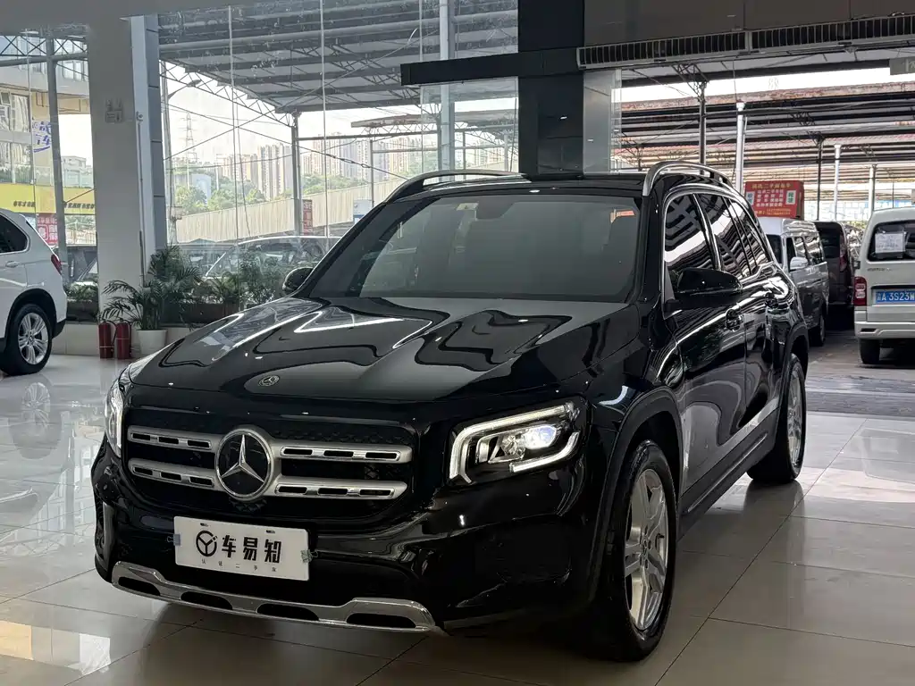 Mercedes-Benz GLB 2020 — фото 1