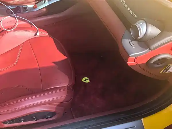 Ferrari F12berlinetta 2013