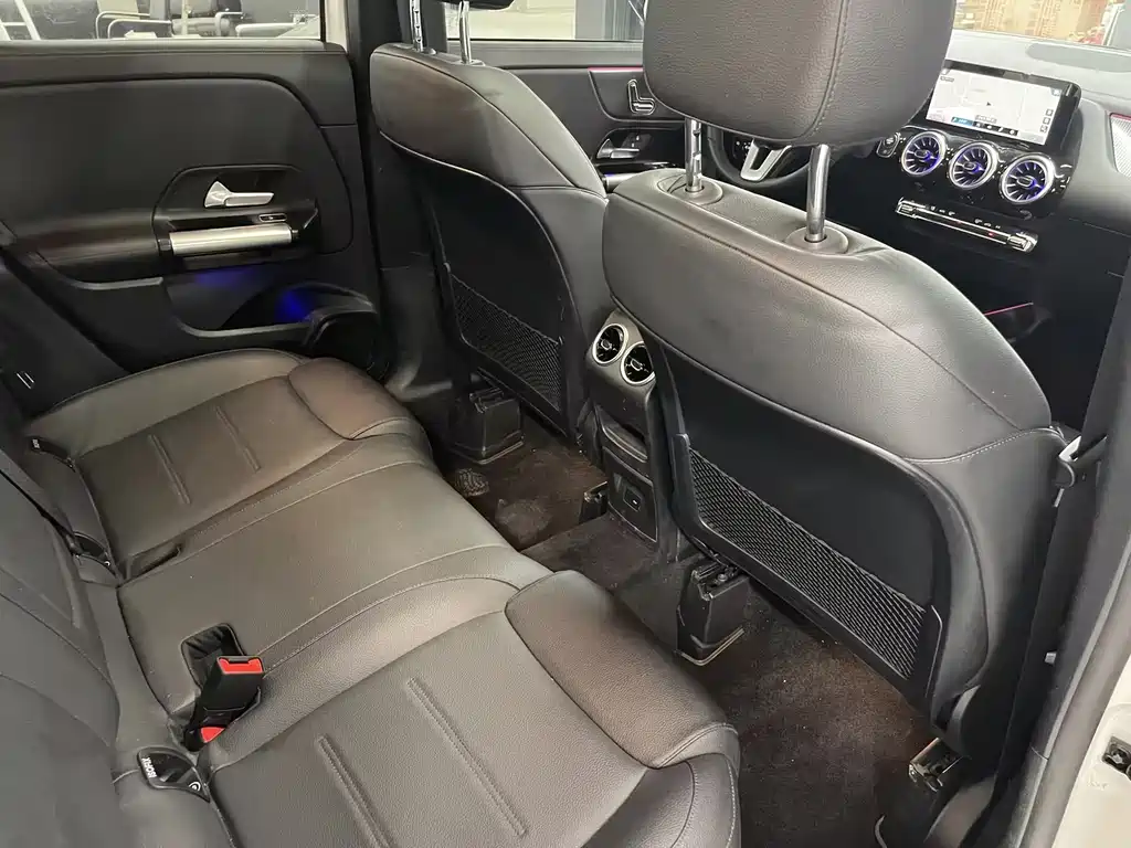 Mercedes-Benz GLA 2021 — фото 14