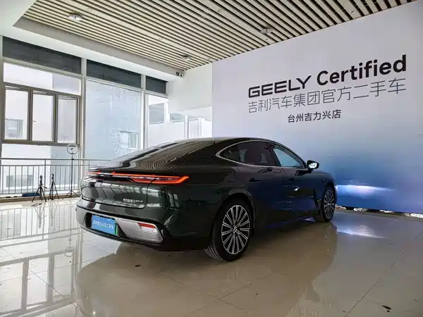 Geely Galaxy Starshine 8 2025