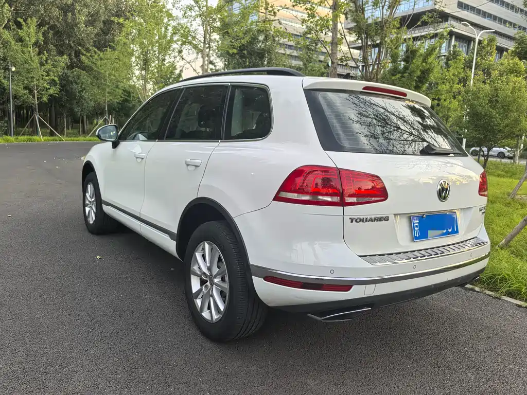 Volkswagen Touareg 2016