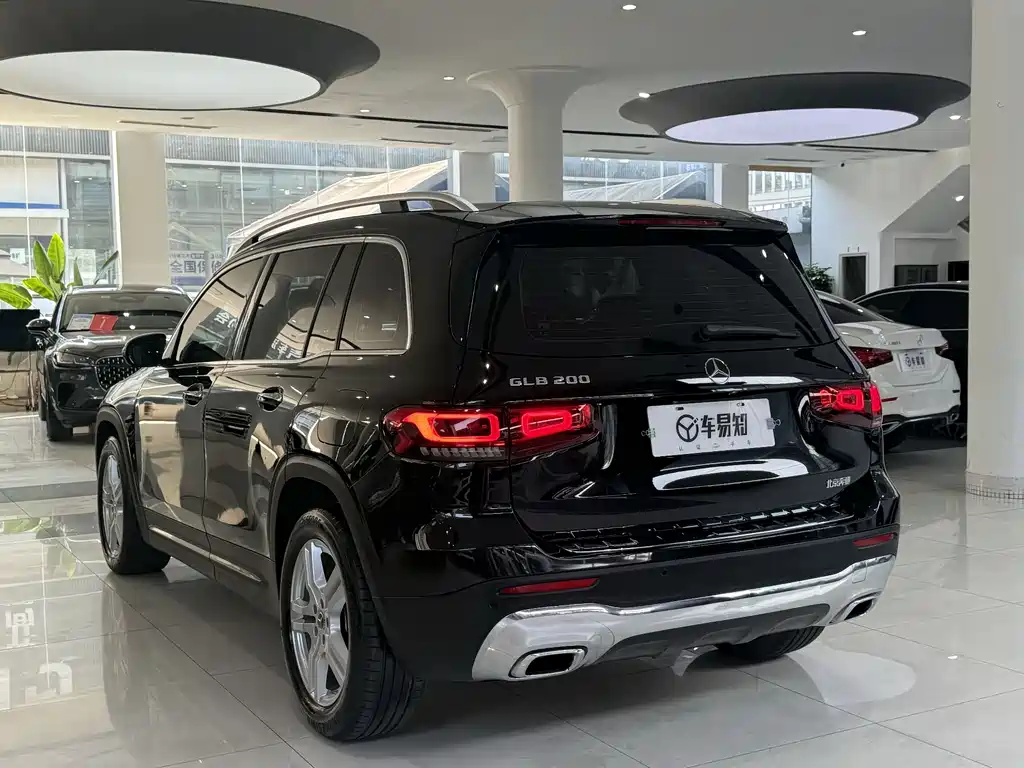 Mercedes-Benz GLB 2020 — фото 4