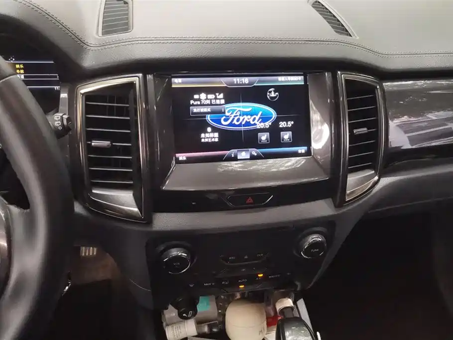 Ford Everest 2016 — фото 13