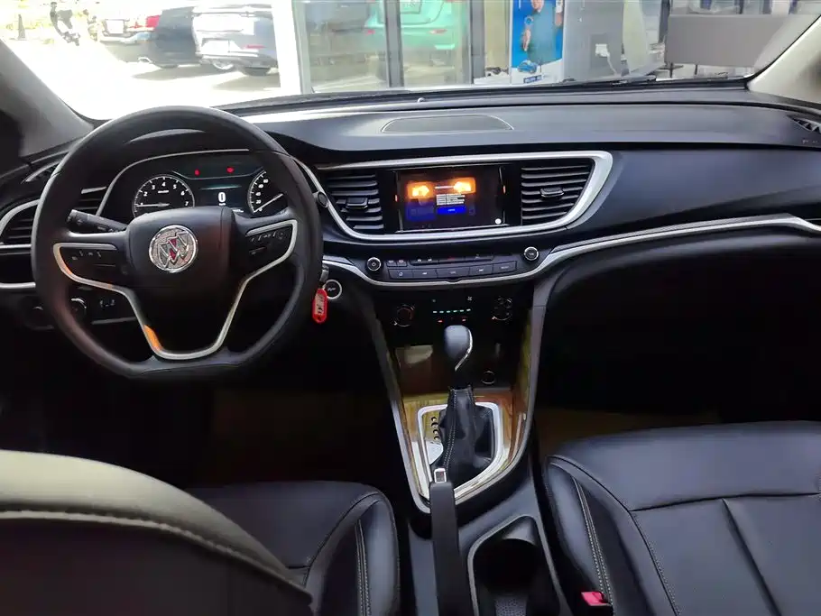 Buick Excelle 2020 — фото 12