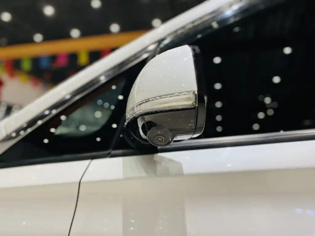 GAC Motor Trumpchi M8 2023 — фото 14