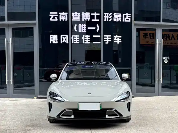 Xiaomi SU7 2025