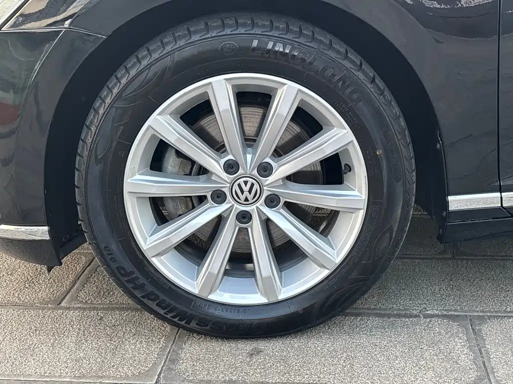 Volkswagen Magotan 2019 — фото 28