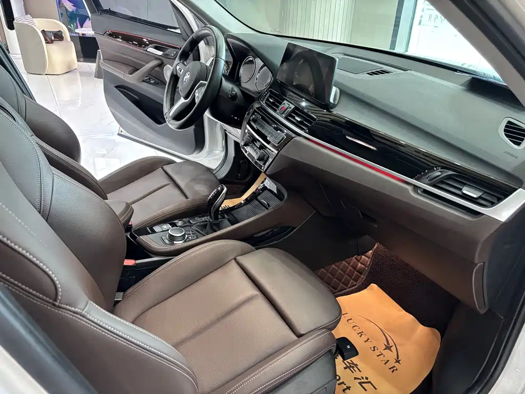 BMW X1 2022 — фото 17
