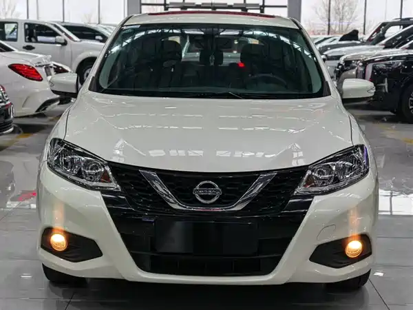 Nissan Tiida 2019