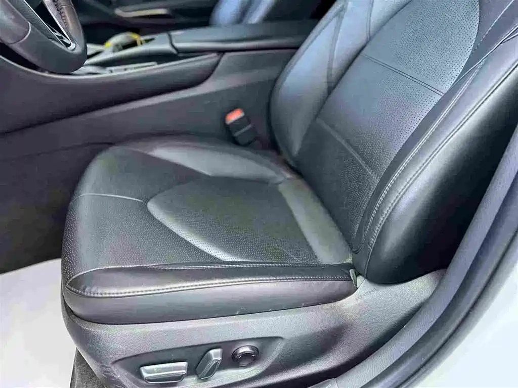 Toyota Avalon 2024 — фото 19