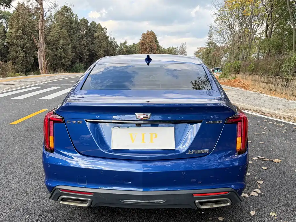 Cadillac CT5 2022 — фото 15