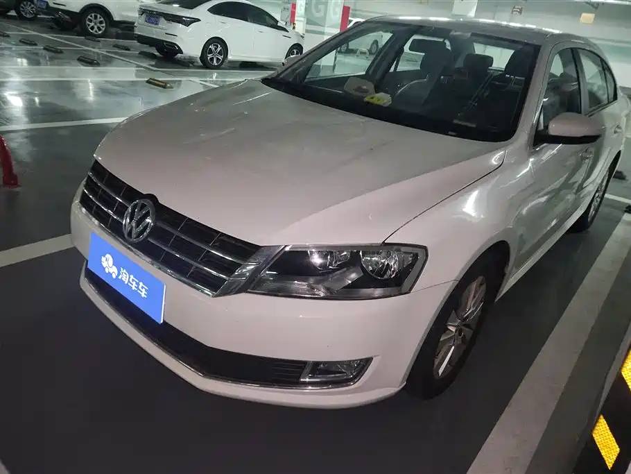 Volkswagen Lavida 2014