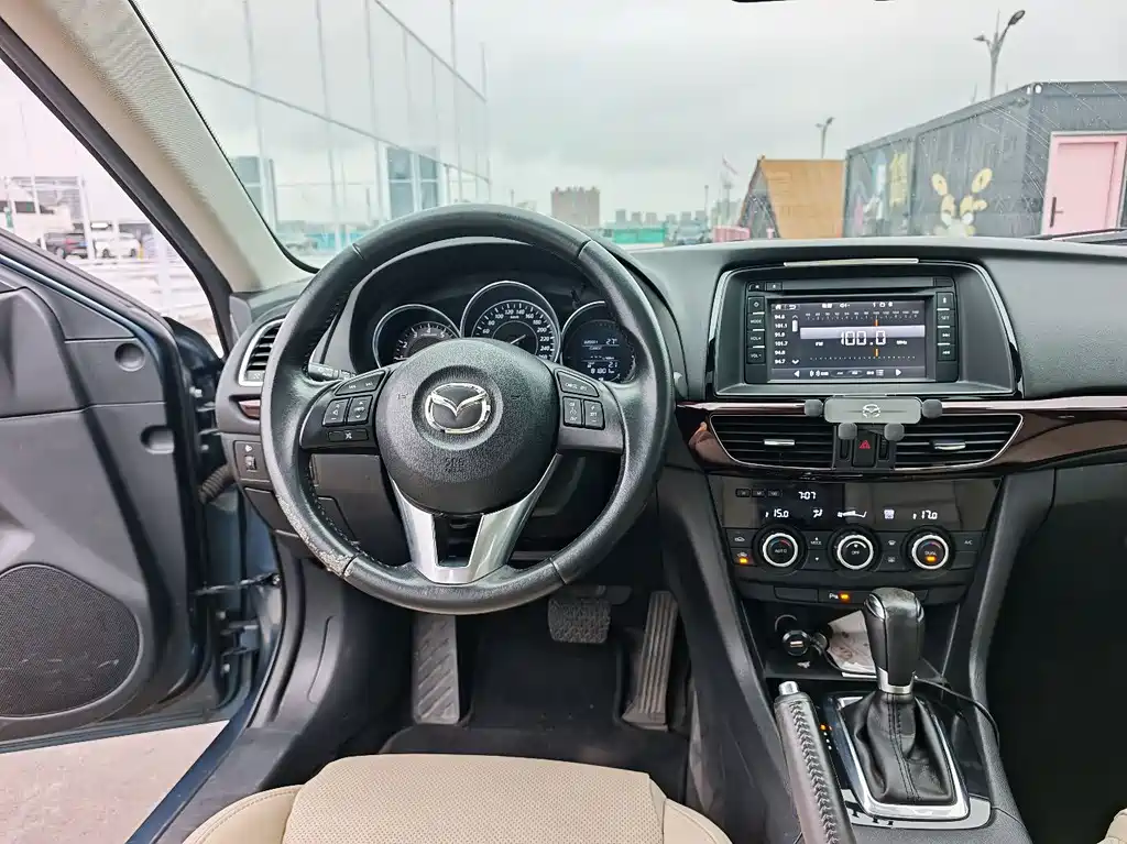 Mazda Atenza 2015 — фото 12