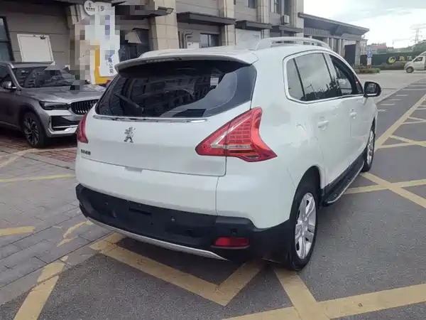 Peugeot 3008 2015