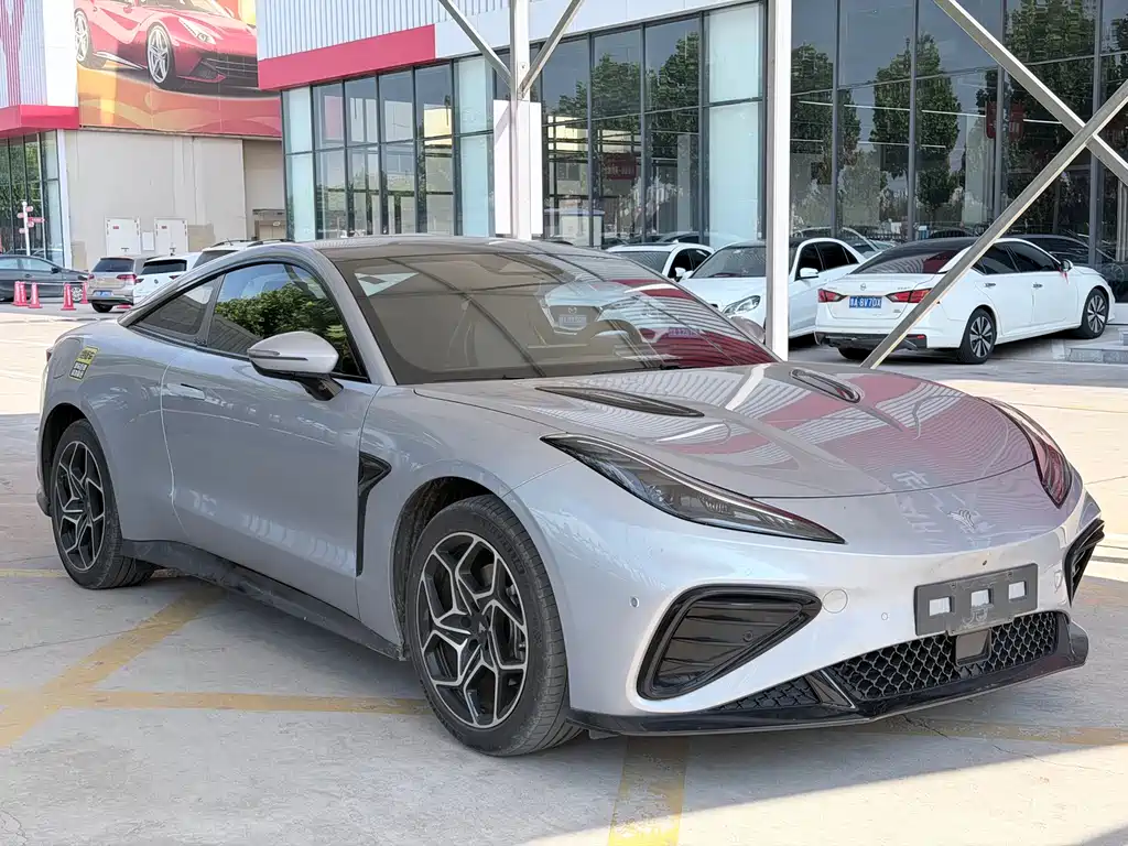 Neta GT 2024