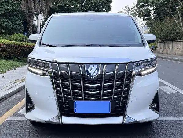 Toyota Alphard 2021