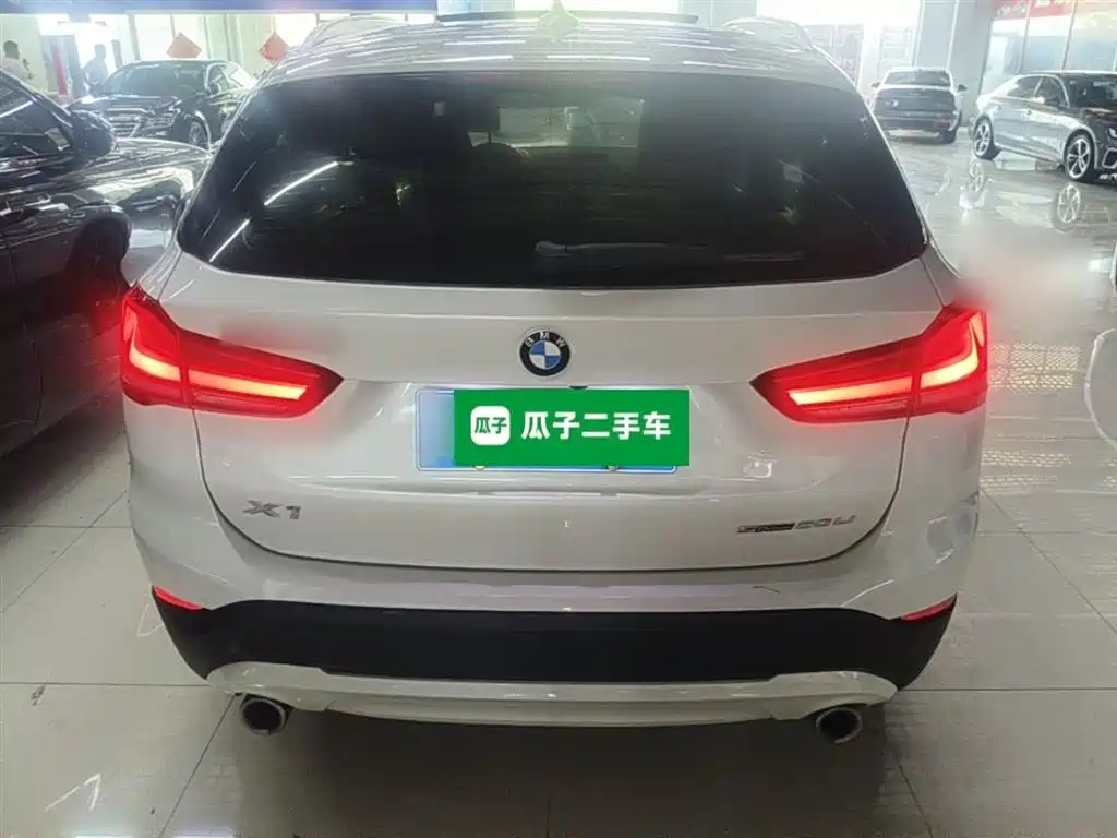BMW X1 2021 — фото 6